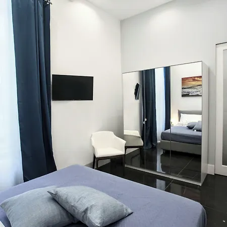 Maison d'hôtes Duomo Luxory Naples